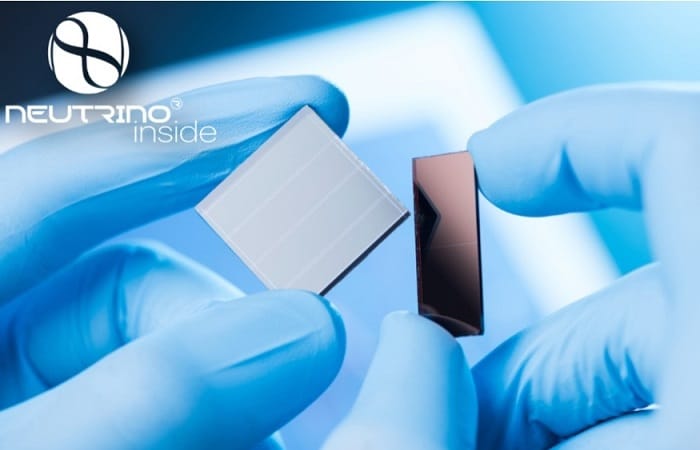 Neutrinovoltaic