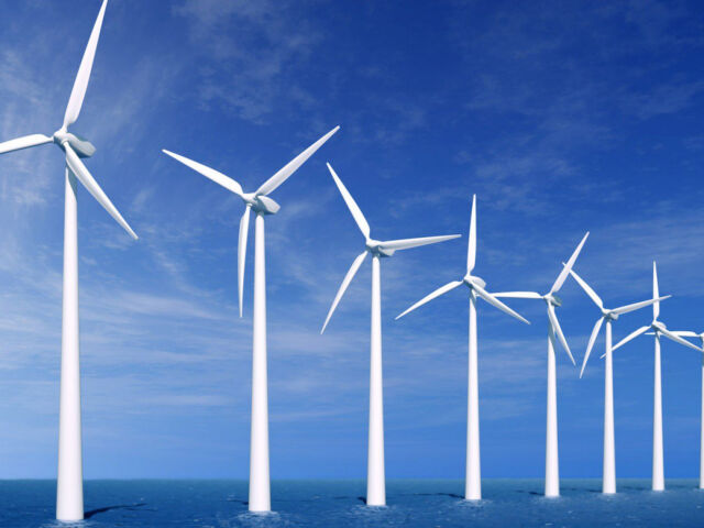 la-energia-eolica-esta-recibiendo-mucha-atencion-e-inversion-actualmente-pero-merece-la-pena