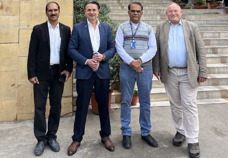 Многомиллиардная инвестиция в разработку Pi Car электромобиля следующего поколения