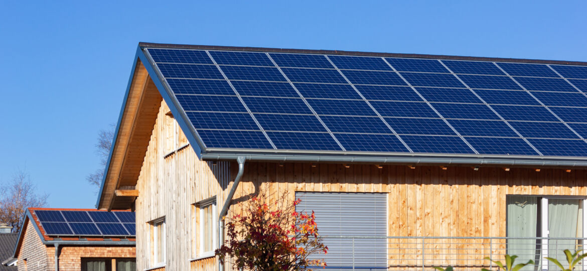 neutrinovoltaica-frente-a-paneles-solares-tradicionales-un-analisis-comparativo