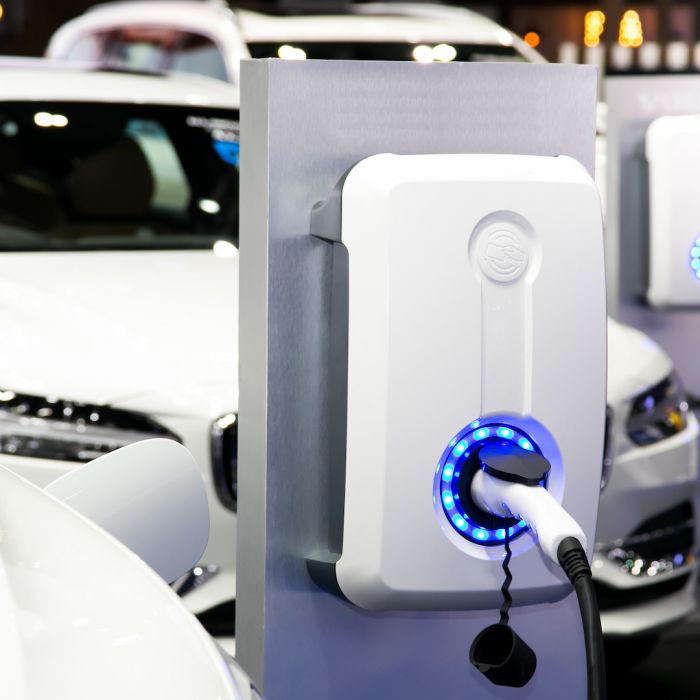 Hacia la Movilidad Infinita: Energía Continua y Descentralizada en Automoción