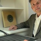 neutrinovoltaic-wafer-preseries