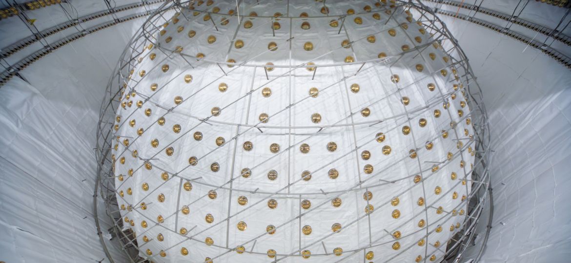 chinese-particle-detector-tests-portal-to-physics-beyond-the-standard-model-with-outstanding-results