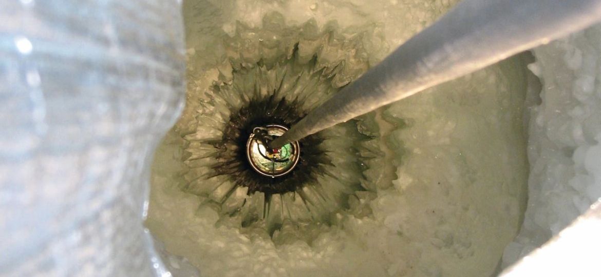gap-in-neutrino-energy-spectrum-raises-questions-about-cosmic-environments